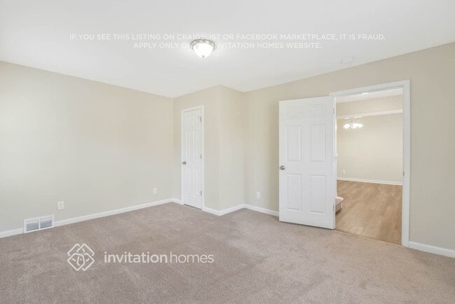 Building Photo - 3332 Bonneville Dr