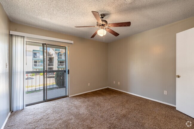 1BR, 1BA - 575SF - Bedroom - The Summit Apartments