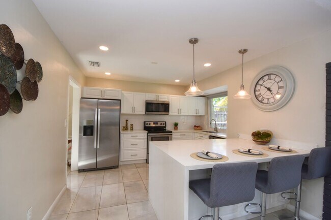 Foto del edificio - 609 S Crescent Dr