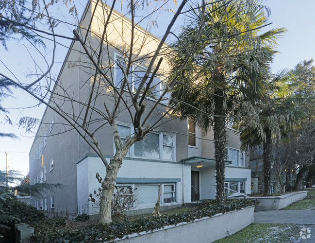 Building Photo - Magnolia Apartments