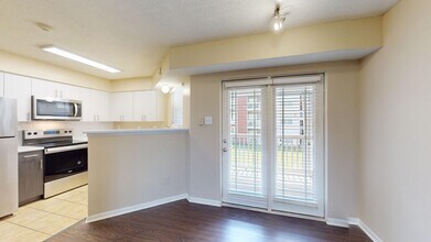 Interior Photo - Wellington Place at Olde Town