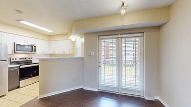 Interior Photo - Wellington Place at Olde Town