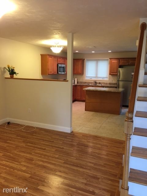 Foto del edificio - 2 br, 2.5 bath Townhome - 99 Hooper Rd