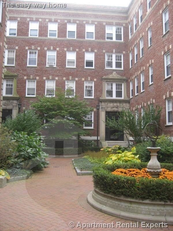 Building Photo - 2 bedroom in Boston MA 02111