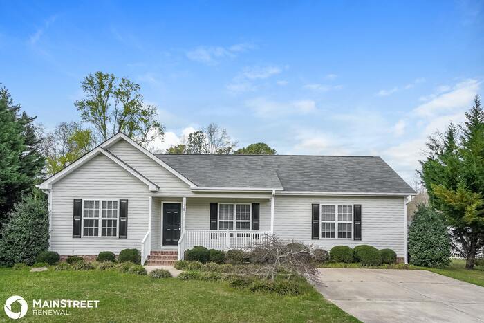 Primary Photo - 35 Sterling Way, Angier, NC 27501