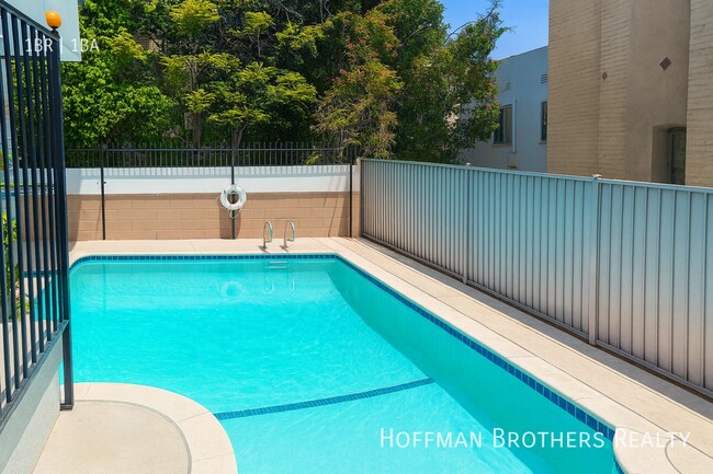 Foto del edificio - 628 S Ardmore Ave