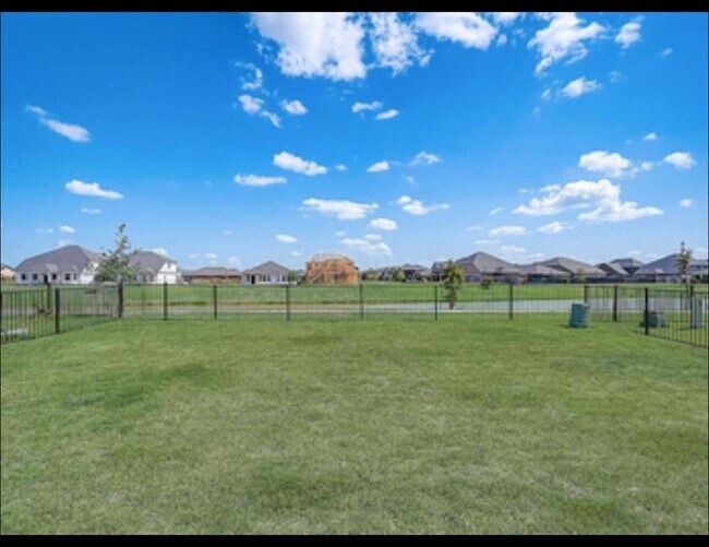 Building Photo - 1246 Truckee River Dr