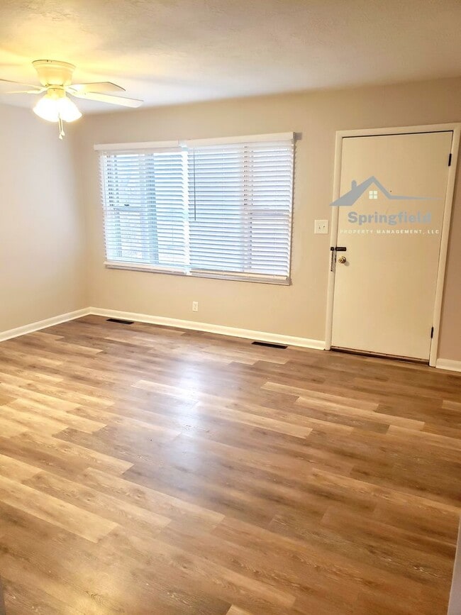 Building Photo - 1603 E Dale St