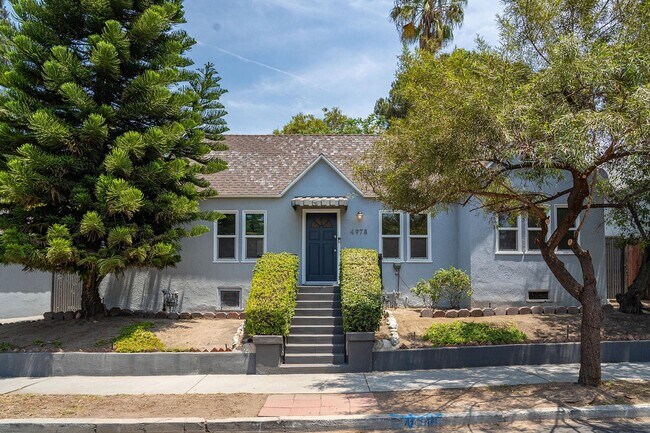 Building Photo - 4978 N Maywood Ave