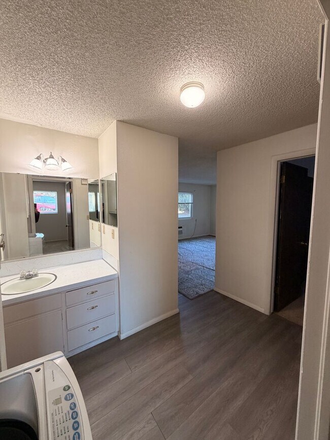 Foto del edificio - Potter Drive