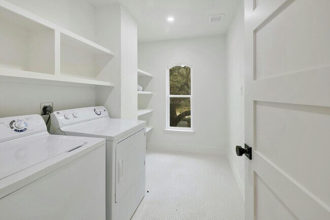 Foto del edificio - 2902 Buckeye Trail