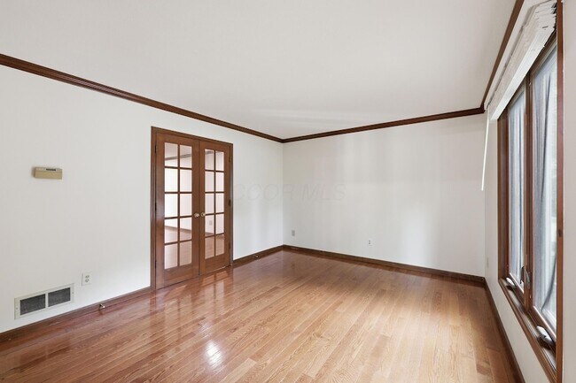 Foto del edificio - 7666 Windwood Dr