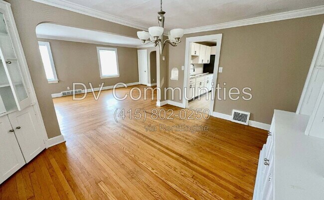 Building Photo - 3638 Glencairn Rd