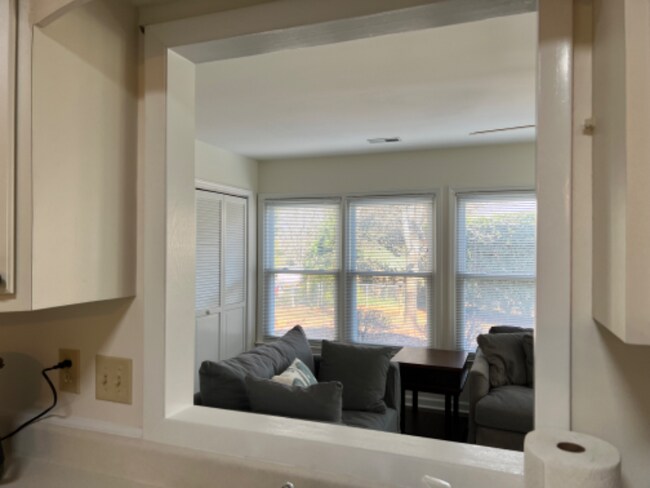 Foto del edificio - 201 Orange Dr