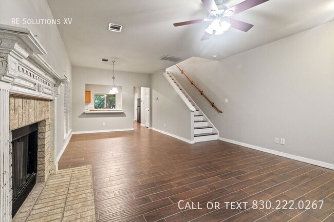Building Photo - 7514 Acorn Bend Dr
