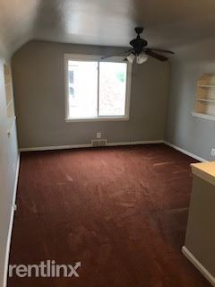 Foto del edificio - 7444 Abington Ave