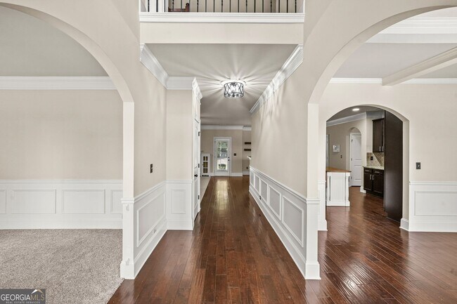 Building Photo - 882 Nestling Dr