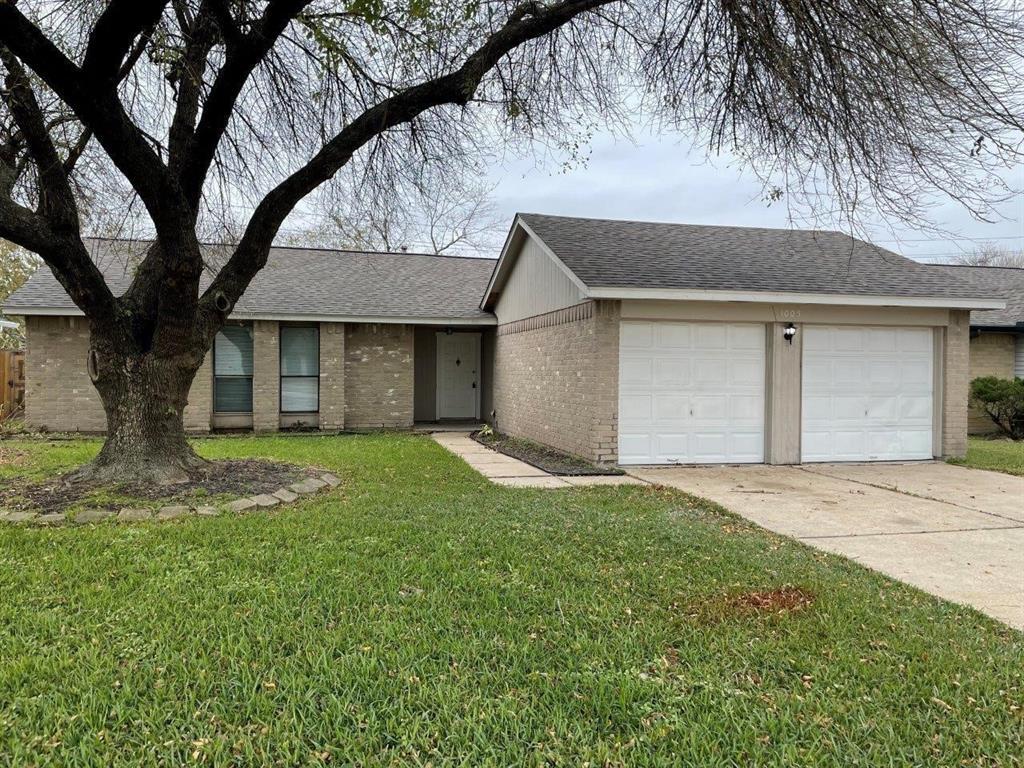 Primary Photo - 1005 Canyon Springs Dr