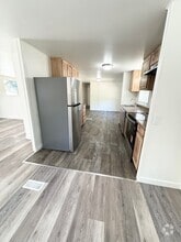 Building Photo - 5613 257 St E