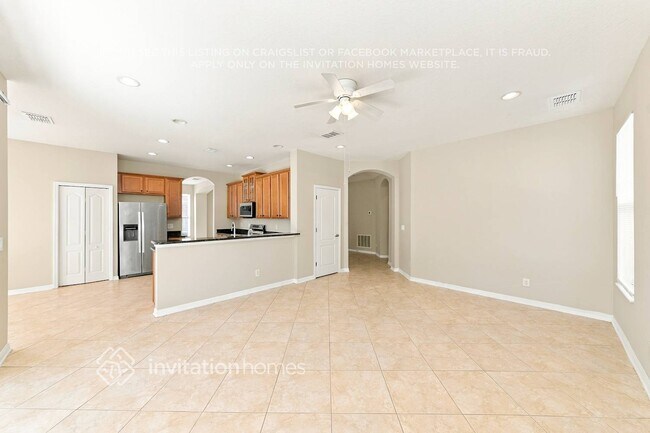 Building Photo - 4108 101st Ave E