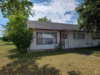 Building Photo - 1200-1202 Vandenburg Ave