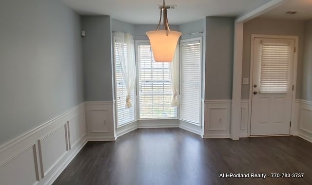 Building Photo - 194 Friars Head Dr NE