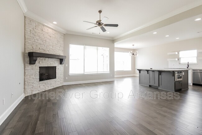 Foto del edificio - 466 N Drywood Creek Dr