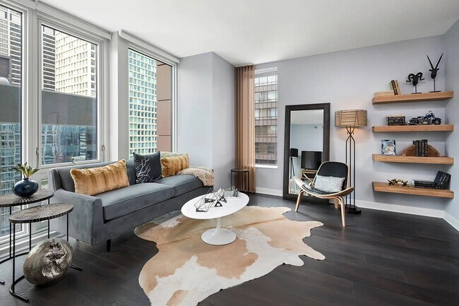 Foto del edificio - 120 N State St