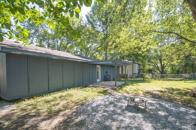 Foto del edificio - 3 Bed 2 Bath Home in Meadowbrook West Neighborhood