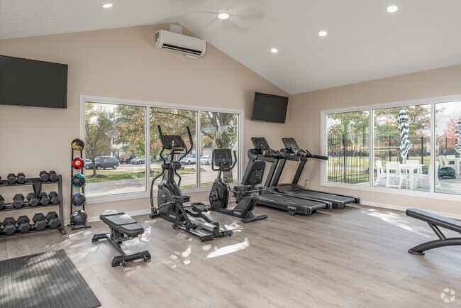 Fitness Center - Life is Better at THE LINKS Apartments