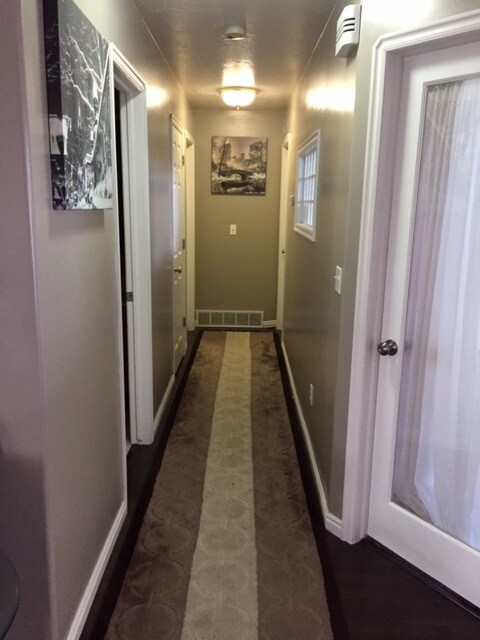 Building Photo - 112 S 1700 W