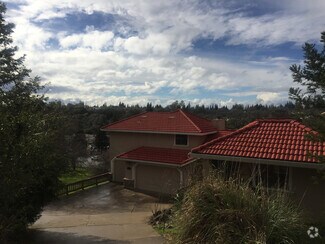 Building Photo - 200 Sunrock Dr
