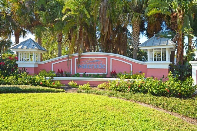 Foto del edificio - 204 Pompano Dr SE