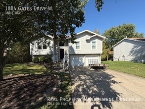 Building Photo - 1884 Gates Dr W