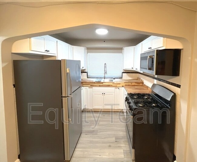 Foto del edificio - 2769 Losantiville Ave
