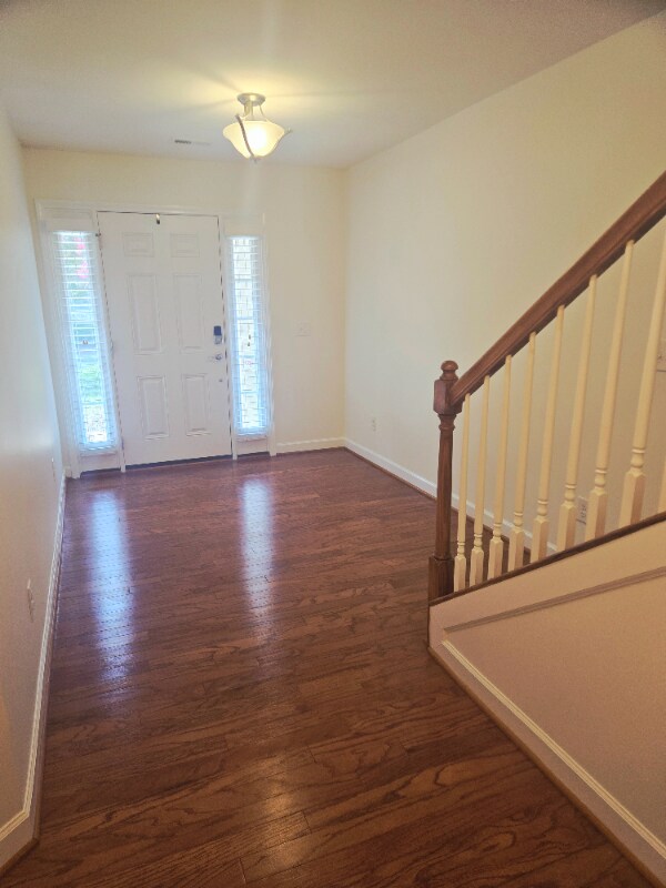 Foto del edificio - 1207 Heritage Links Dr