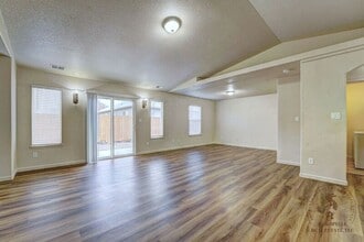 Building Photo - 295 Westwater Cir