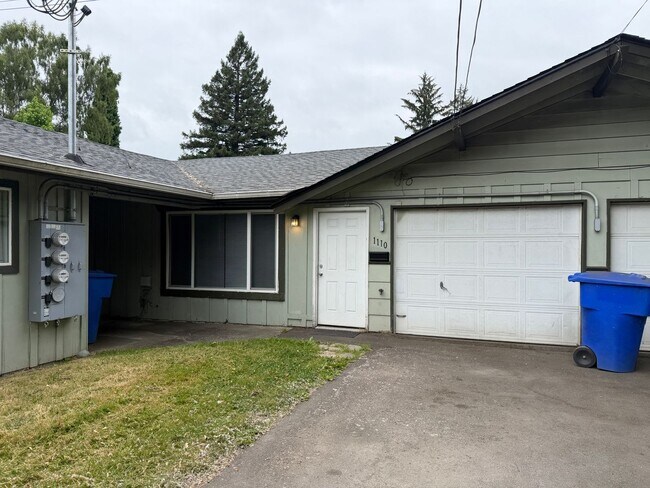 Foto del edificio - 1110 N. St- Kelso, WA
