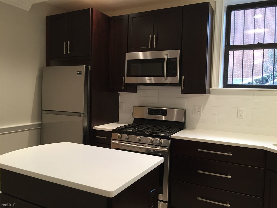 2 br, 1 bath - 1340 Commonwealth Ave Apt A - 2 br, 1 bath  - 1340 Commonwealth Ave Apt A