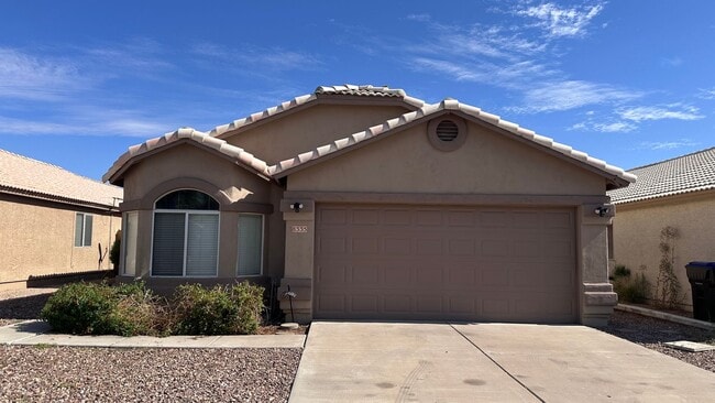 Building Photo - Newly updated Peoria home