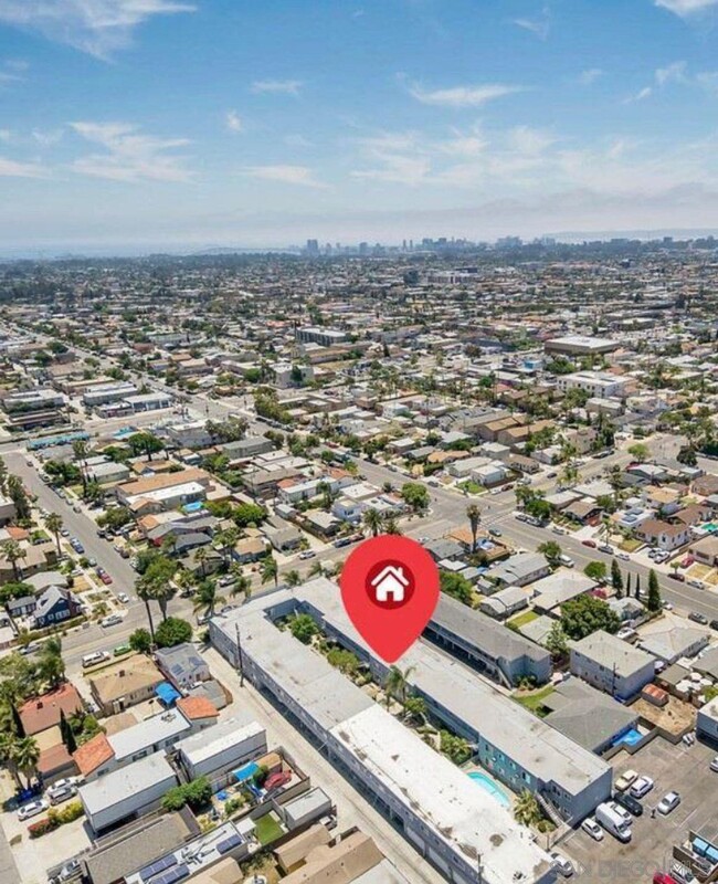 Foto del edificio - 3532 Meade Ave