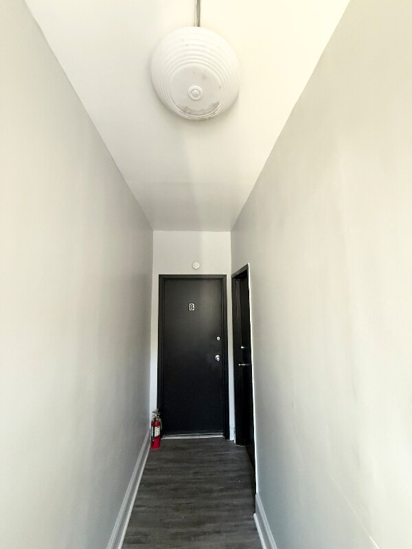 Foto del edificio - 44 W Union Blvd