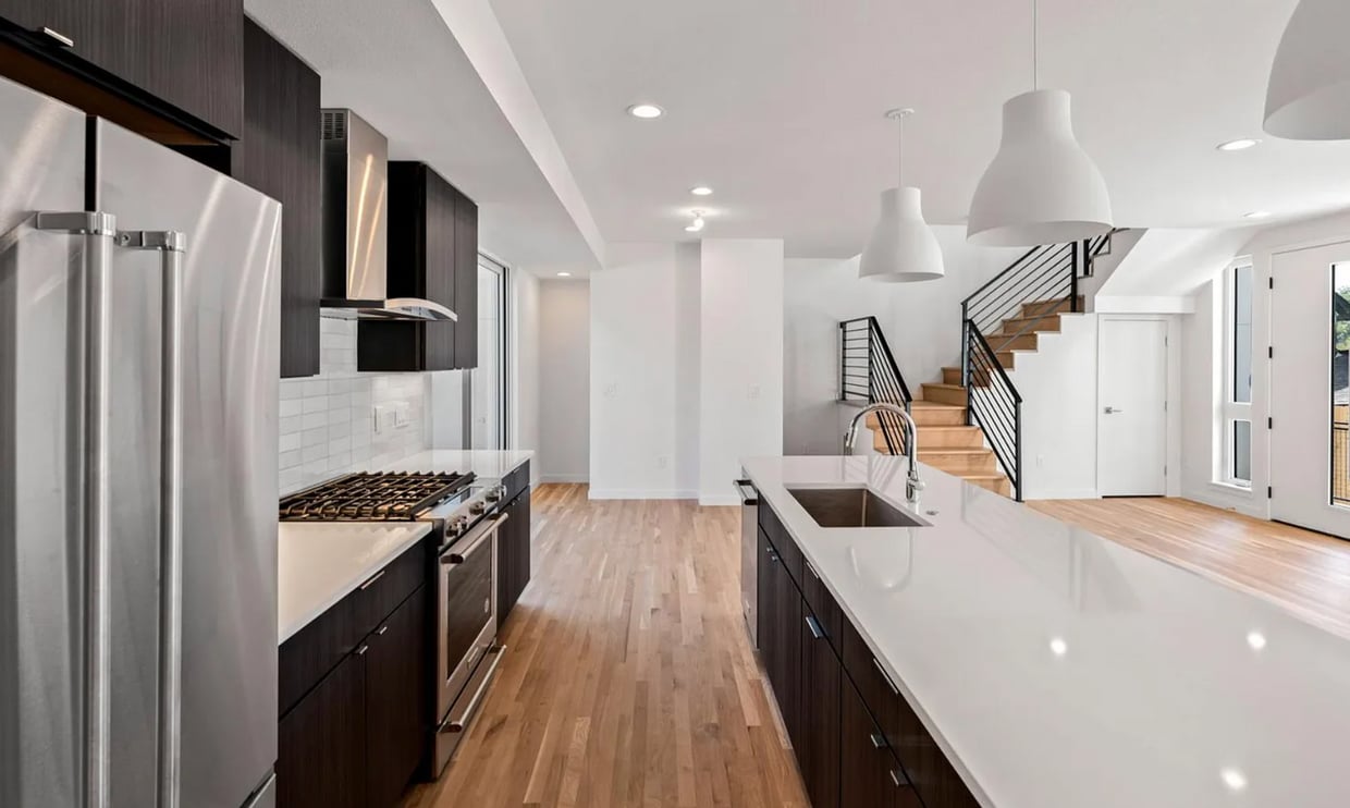 Primary Photo - Modern 2 bed, 2.5 bath w/ rooftop!