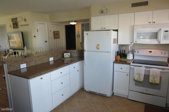 Foto del edificio - 1 br, 2 bath Condo - 1411 Lake Park Blvd S
