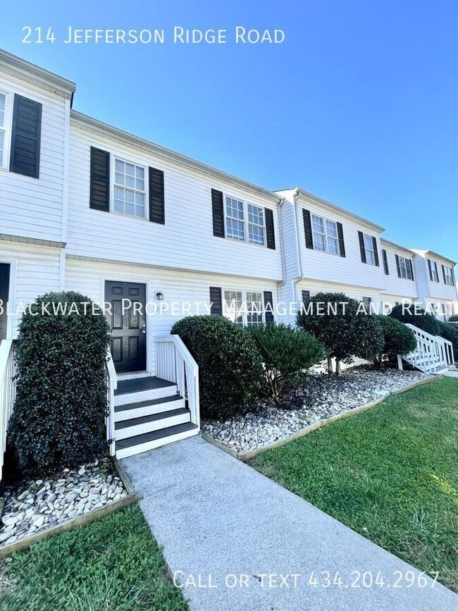 Building Photo - 214 Jefferson Ridge Rd