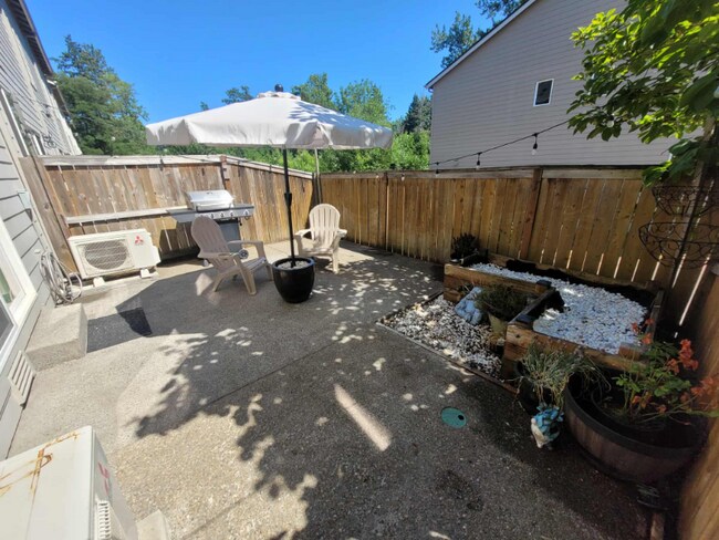 Foto del edificio - 12186 SW Pond Ln