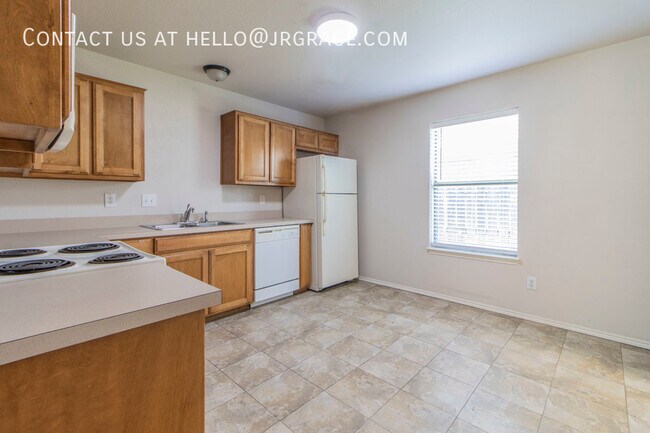 Foto del edificio - 140A Stewart Bend Ct