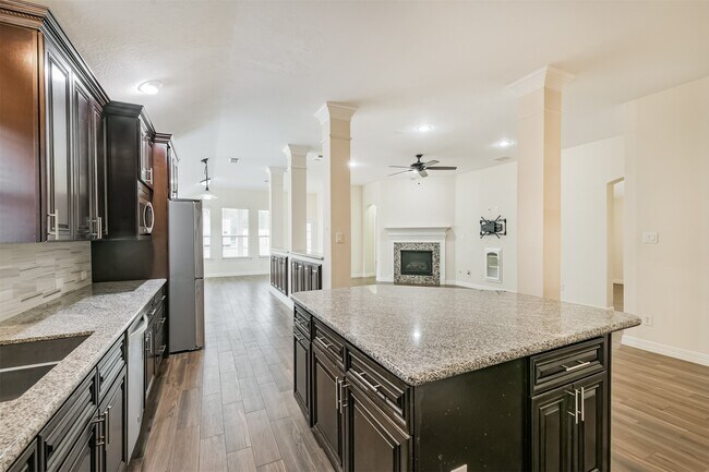 Foto del edificio - 13731 Cypresswood Crossing Blvd