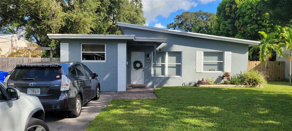 Foto principal - 2701 Garfield St