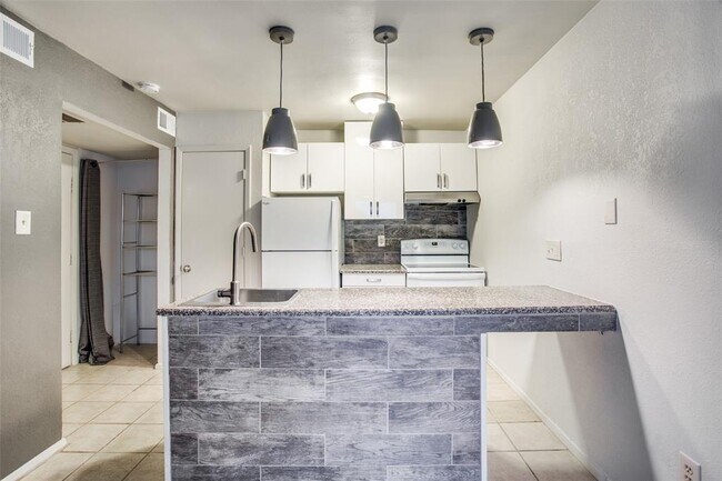 Foto del edificio - 1212 W Morphy St